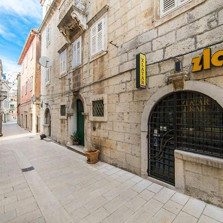 Apartment Kalalarga Макарска Екстериор снимка