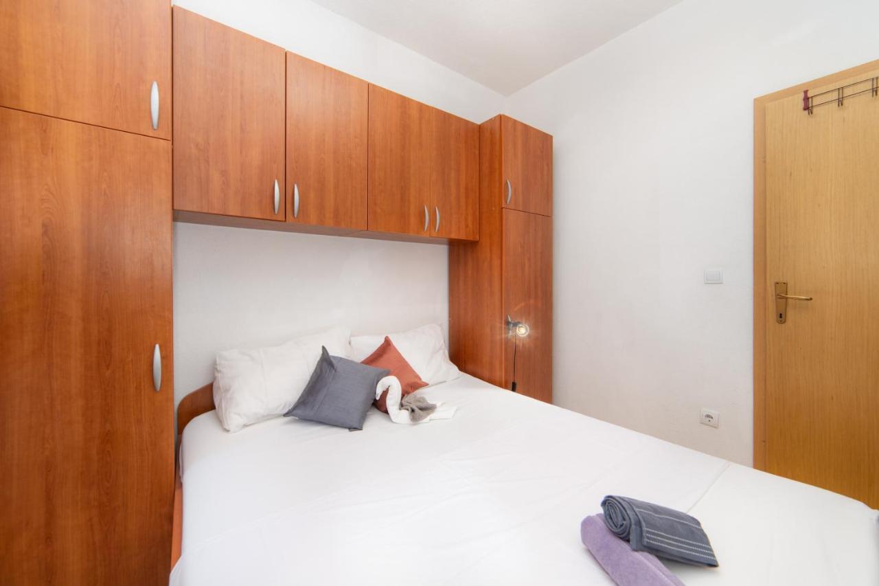 Apartment Kalalarga Макарска Екстериор снимка